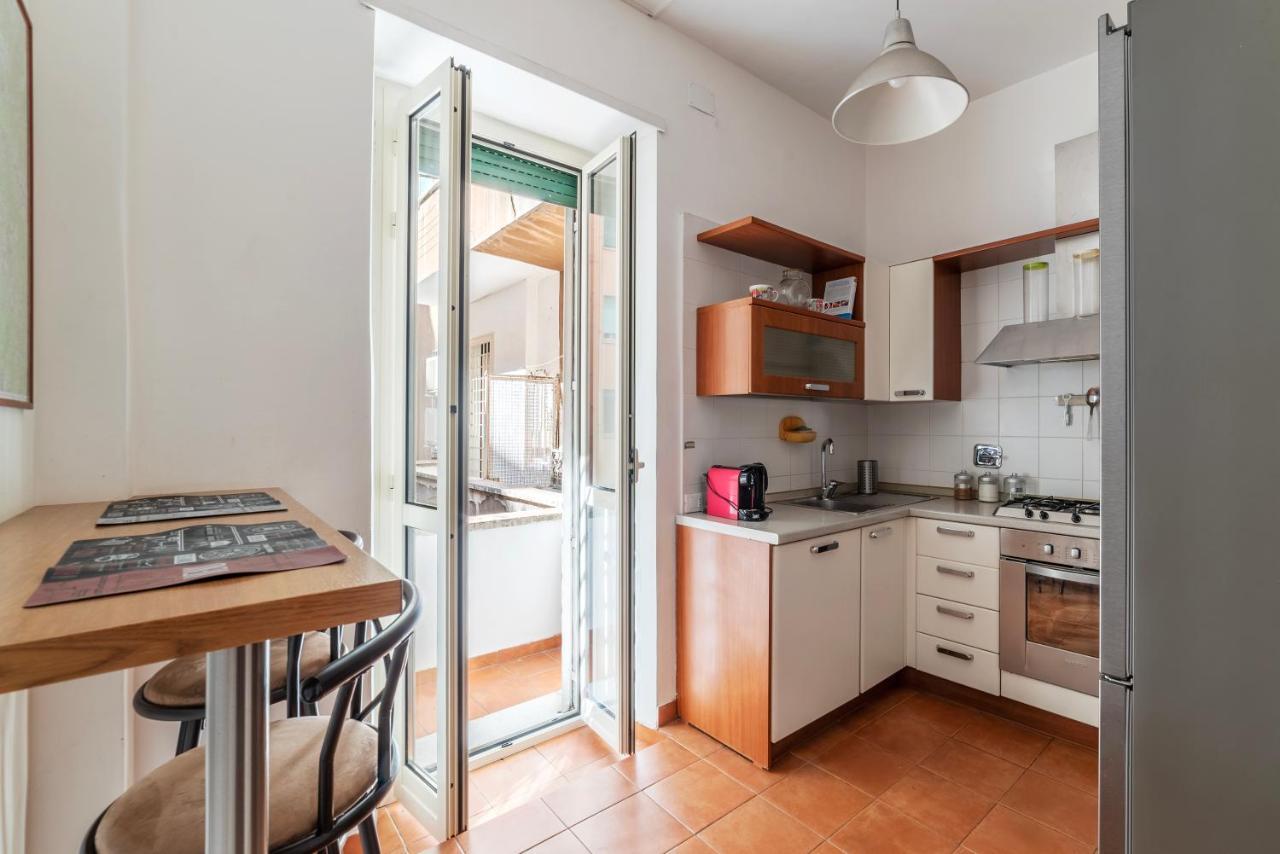 Rione Prati Comfy Apartment Roma Exterior foto